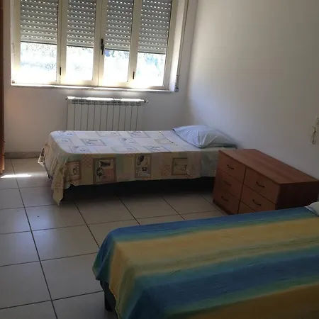Casalbergo L'oasi بيت شباب *